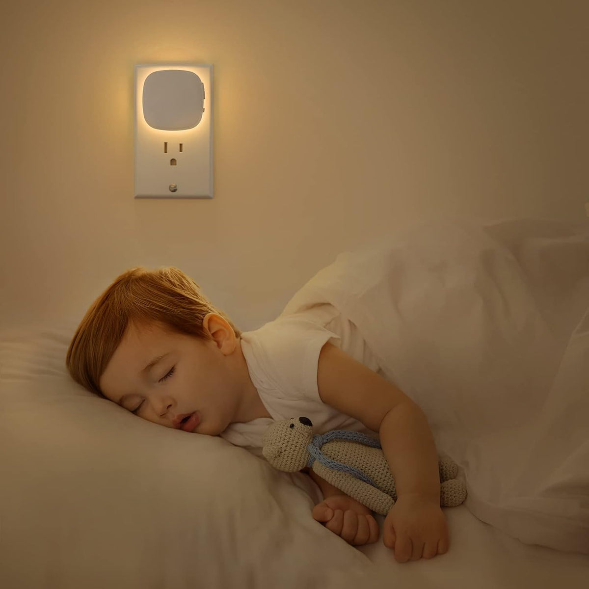 AUVON Dimmable LED Night Light – Cool-to-Warm Diffuse Lighting to Prevent Trips on Dark Stairways
