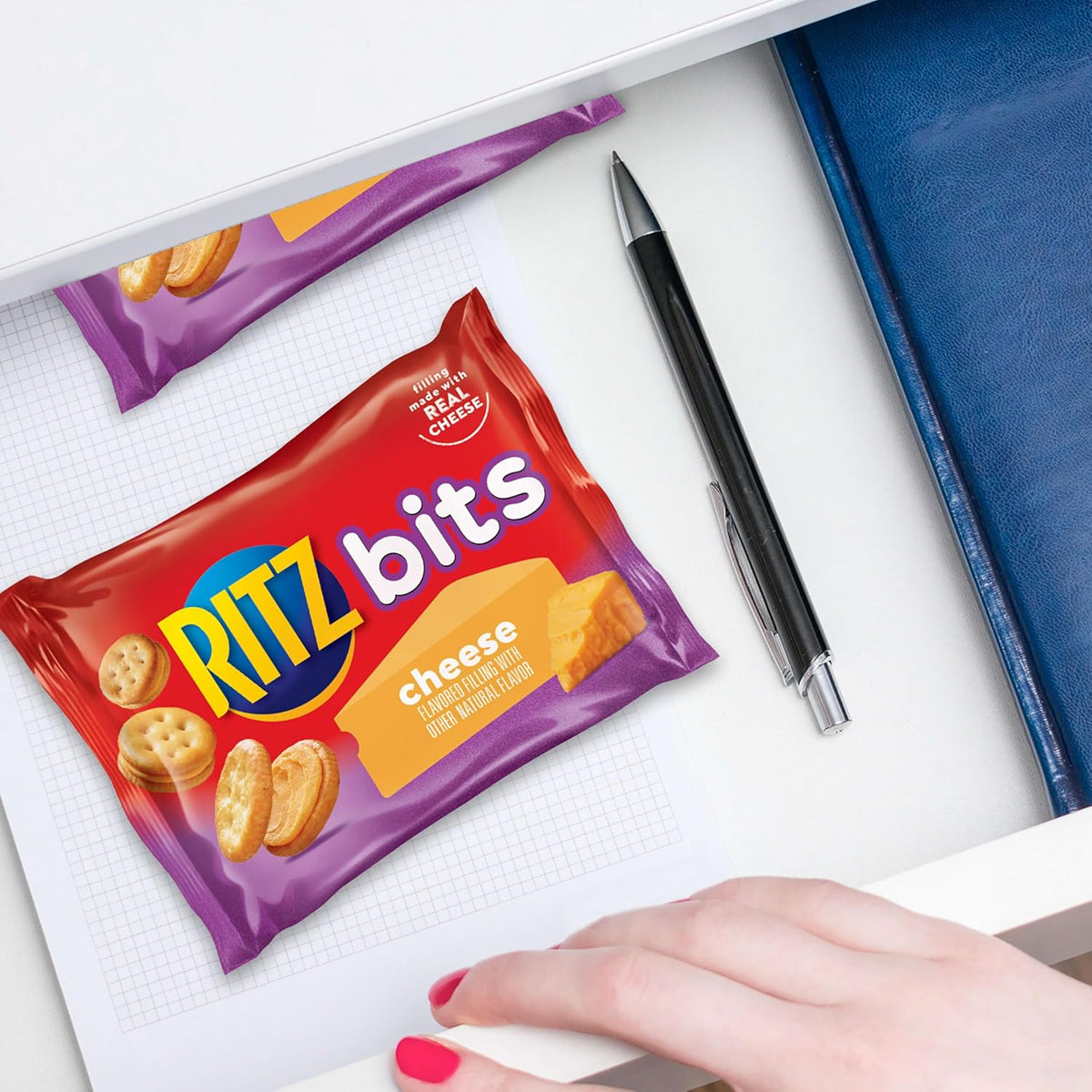 RITZ Bits Cheese Cracker Sandwiches – Kid-Approved Lunchbox Filler, Bulk 1-oz Snack Packs
